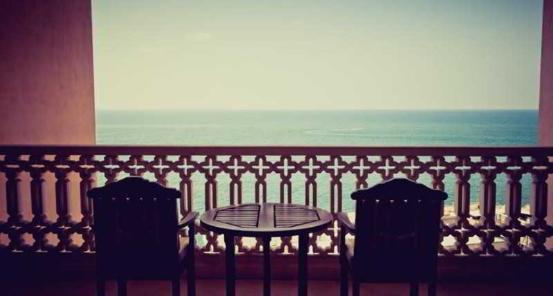 Hotel Intercontinental Le Vendome Beirut Exterior foto